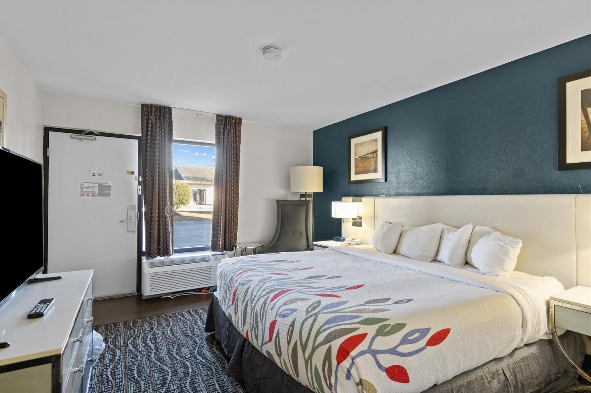 Garnet Inn & Suites, Morehead City Near Atlantic Beach Экстерьер фото